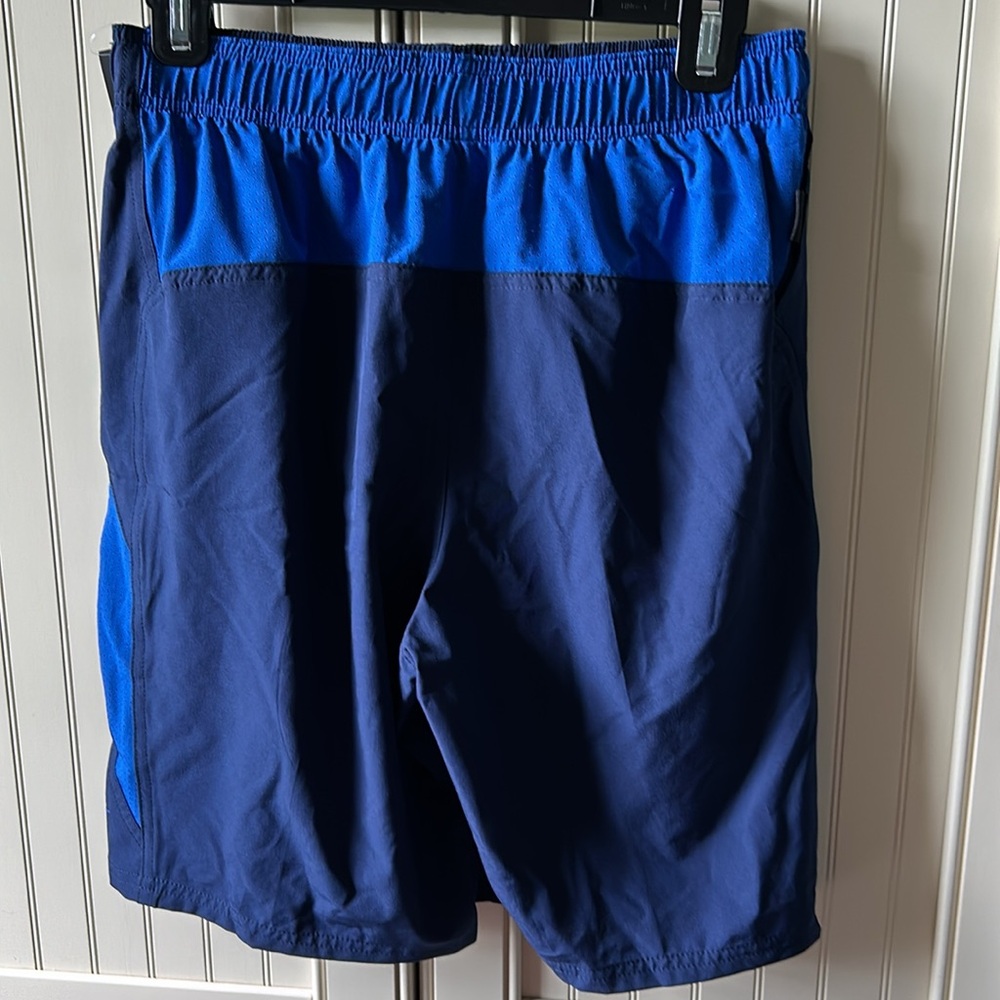 Men’s swim trunks - Picture 2 of 6